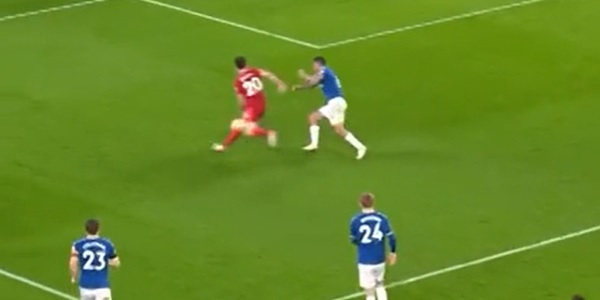 Jota, Torres