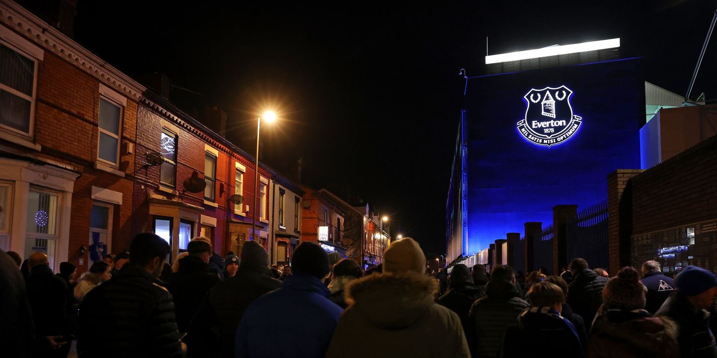 Liverpool, Everton