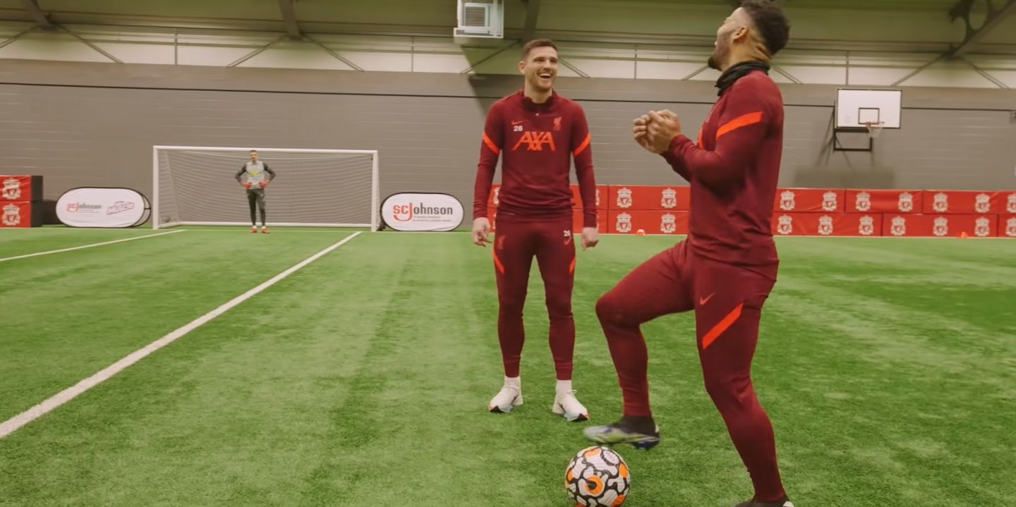 Robertson, Van Dijk