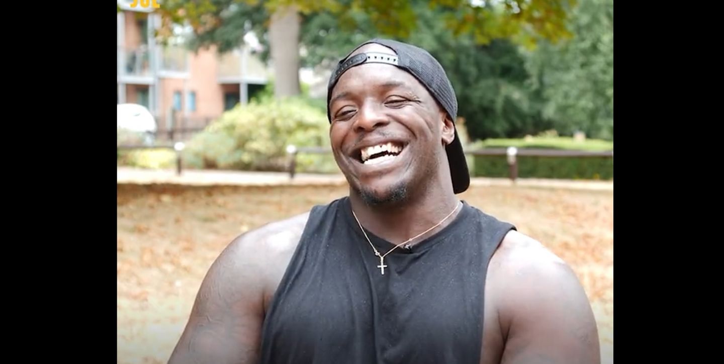 Akinfenwa, Henderson