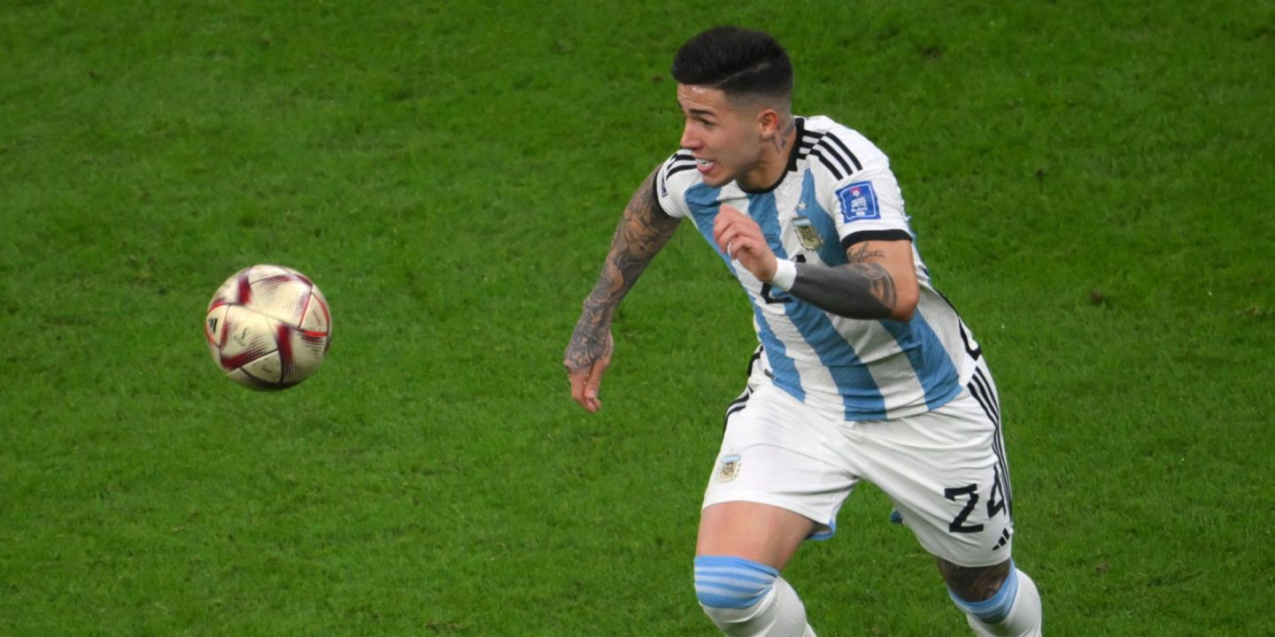 Fernandez, Liverpool, Benfica