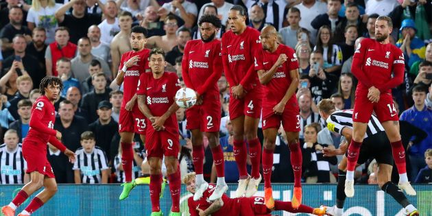 Liverpool, Gomez, Newcastle