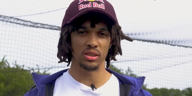 Alexander-Arnold, Salah