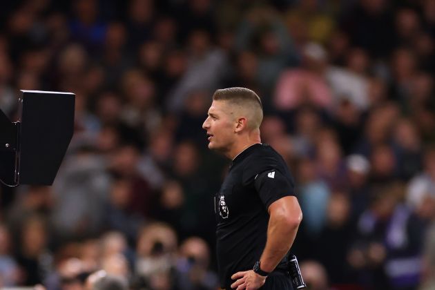 Robert Jones, VAR