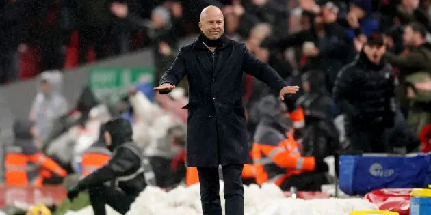Arne Slot during our game with Manchester United