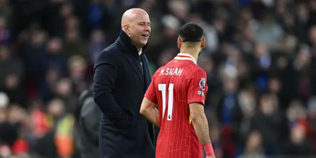 Arne Slot and Mo Salah during the win against Ipswich