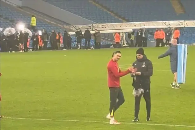 Darwin Nunez applauds the Liverpool fans after the win over Man City