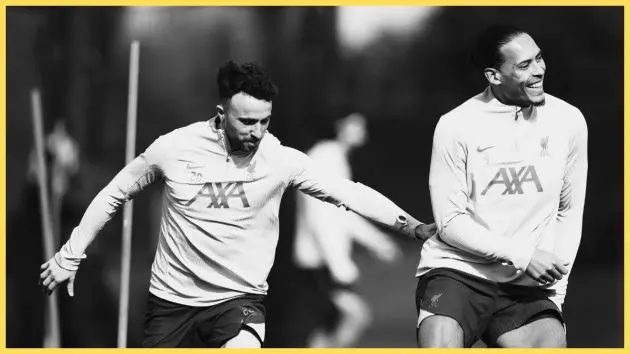 Diogo Jota in training for Liverpool with Virgil van Dijk