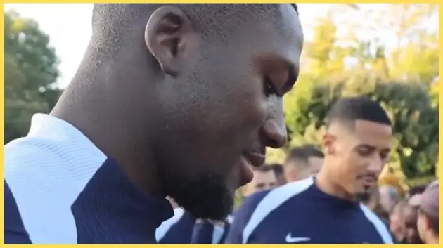 Ibrahima Konate and William Saliba had a humorous exchange whilst signing autographs for France supporters