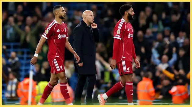 Arne Slot, Cody Gakpo and Joe Gomez against Manchester City
