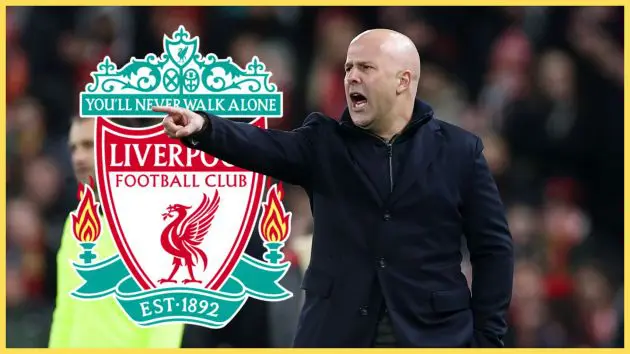 Arne Slot points at something on the pitch and shouts next to Liverpool club crest.