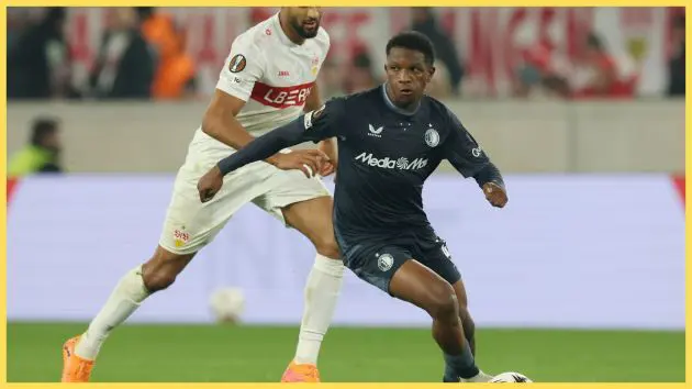 Givairo Read of Feyenoord runs with the ball whilst under pressure from Josha Vagnoman of VfB Stuttgart during the UEFA Europa League 2025/26 League Phase MD4 match between VfB Stuttgart and Feyenoord at Stuttgart Arena