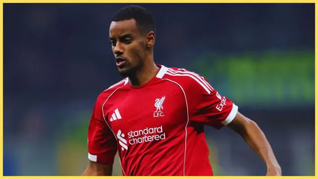 Alexander Isak runs on the pitch during Liverpool game.