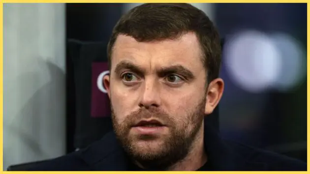 Transfer news expert Fabrizio Romano grimaces.