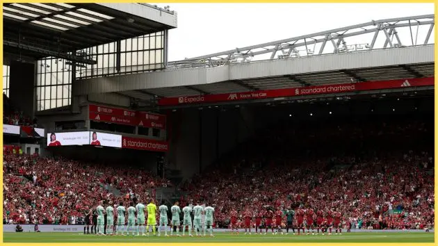 Liverpool players observe a minute's applause in tribute to Kevin Keegan
